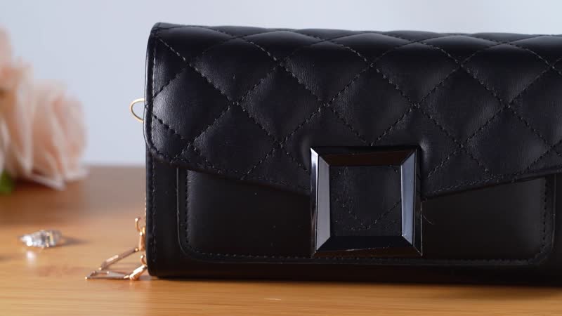 Black Faux Leather Crossbody Bag (7.87"x1.97"x4.72")