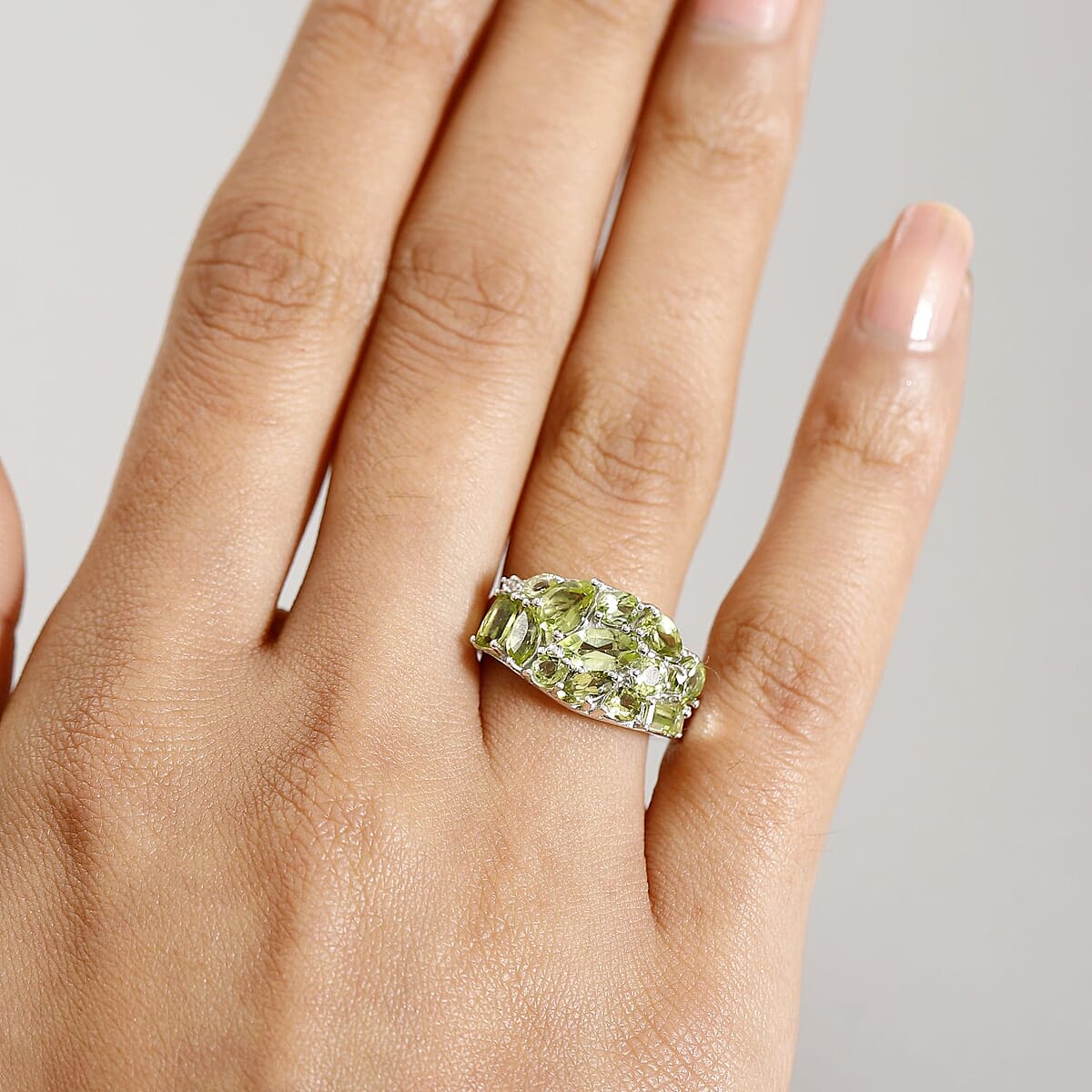 Arizona Peridot and White Zircon 3.30 ctw Verdant Mosaic Ring in Platinum Over Sterling Silver (Size 10.0) image number 2