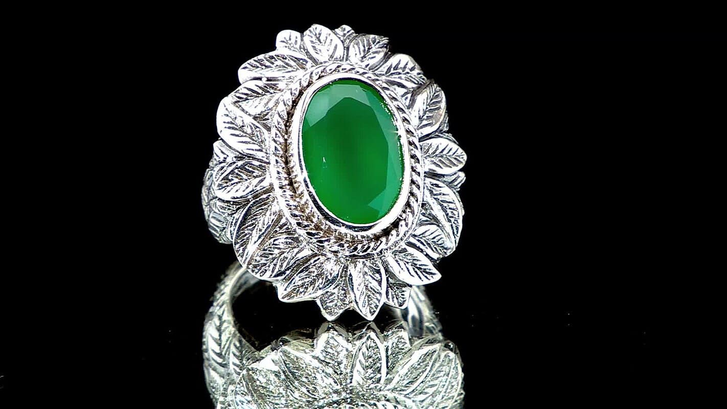 Bali Legacy Verde Onyx Leaf Ring in Sterling Silver (Size 10.0) 5.20 ctw