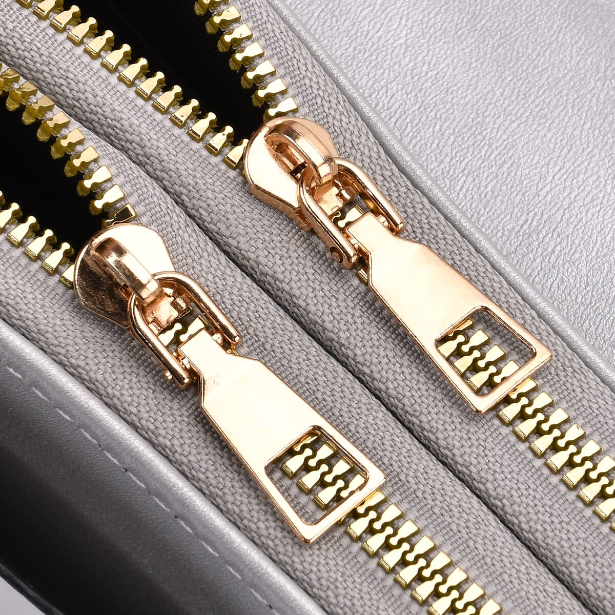Silver Faux Leather Crossbody Bag image number 5
