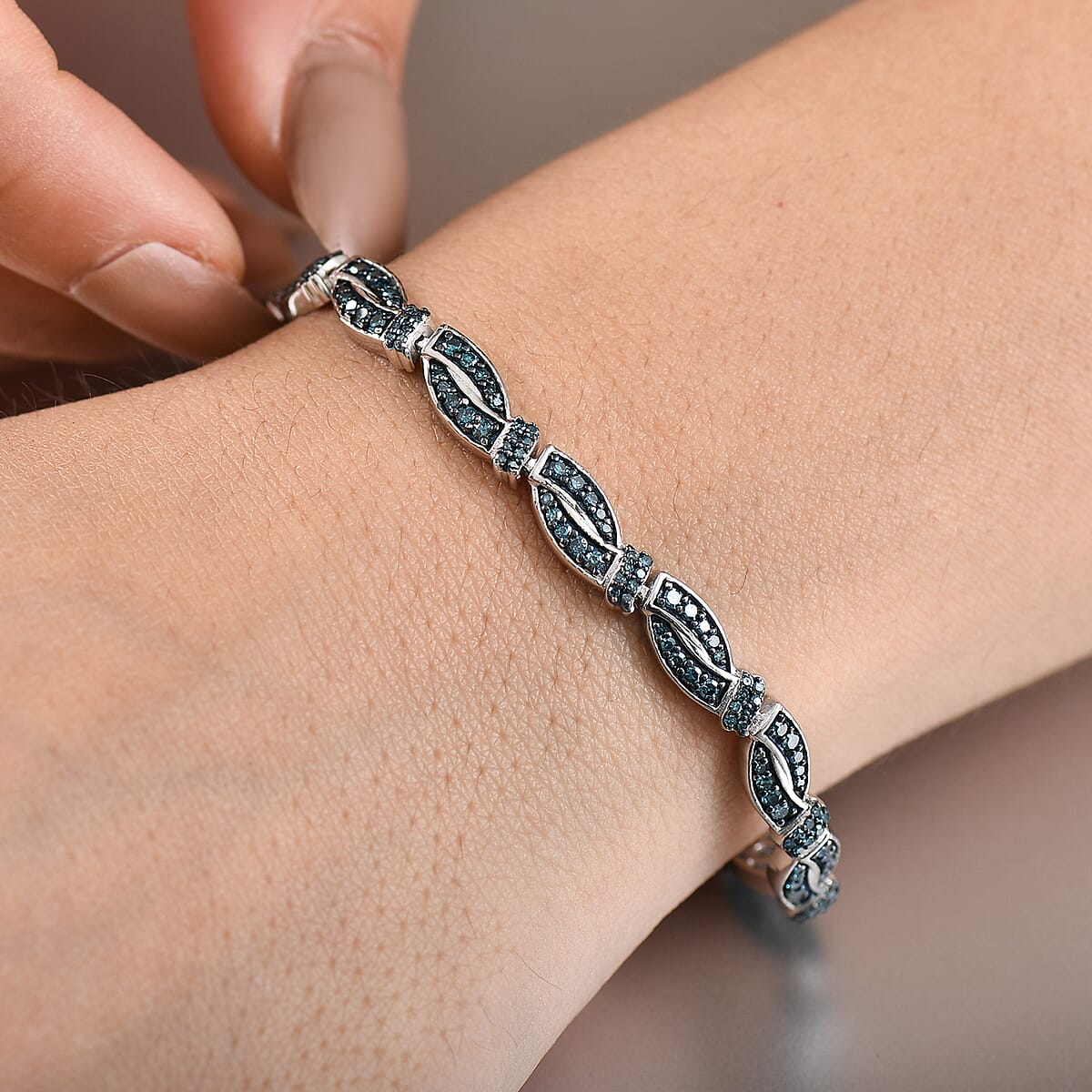 D'Joy Blue Diamond (IR) 2.00 ctw Bracelet in Rhodium Over Sterling Silver (7.25 In) image number 2