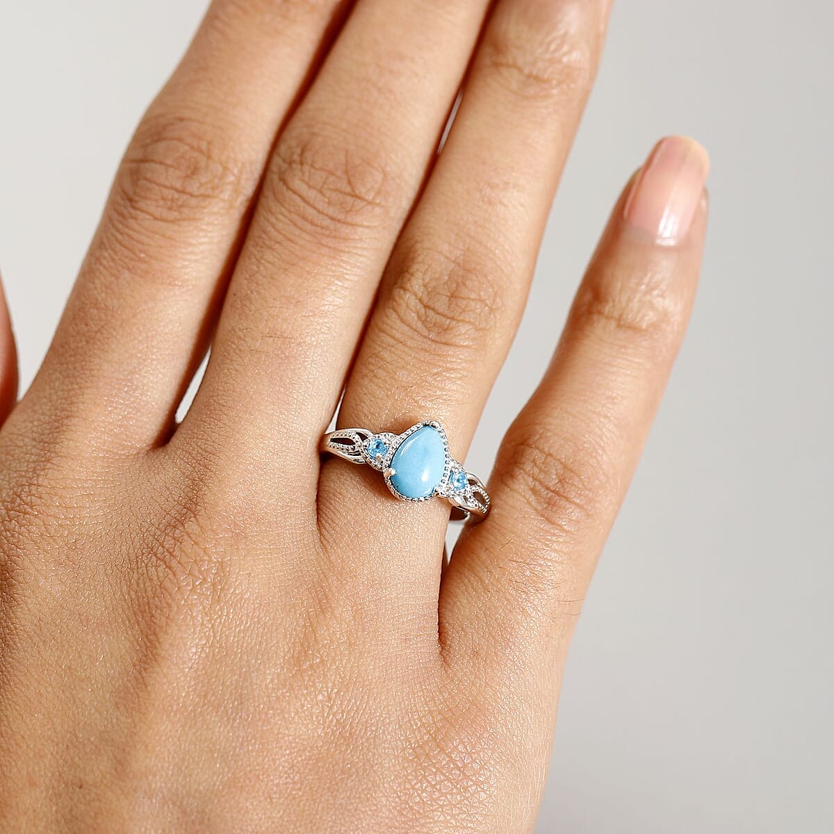 D'Joy Premium Sleeping Beauty Turquoise and Malgache Neon Apatite 1.40 ctw Infinity Ring in Platinum Over Sterling Silver (Size 8.0) image number 2