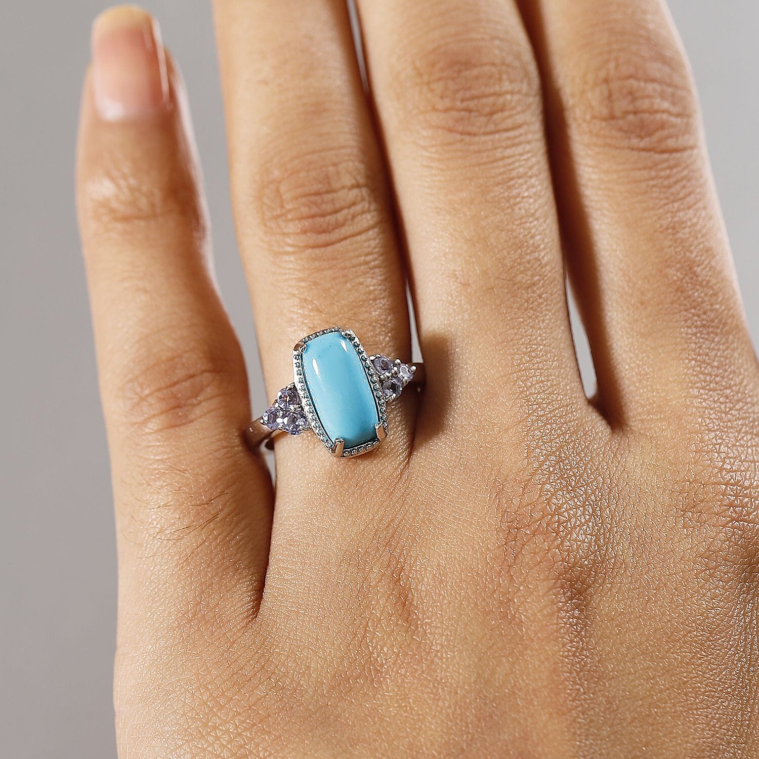 10 - Product card gallery slide 3 (10145902625051)