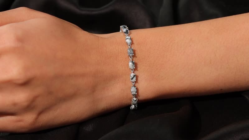 Karis White Buffalo 10.10 ctw Bracelet in Platinum Bond (6.50 In)
