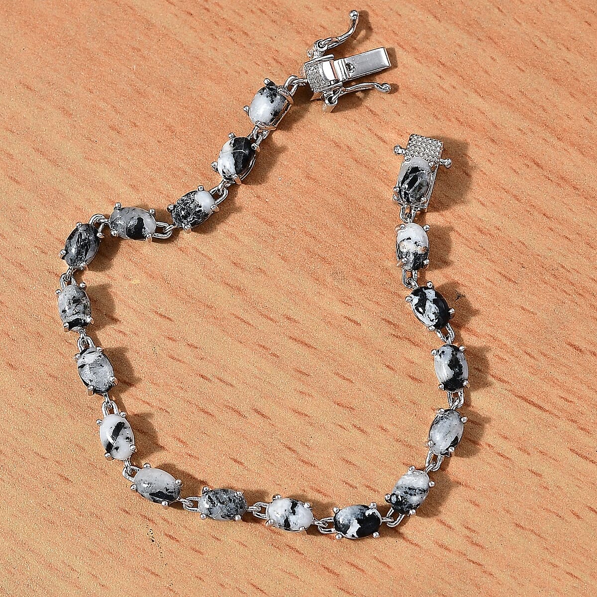Karis White Buffalo 10.10 ctw Bracelet in Platinum Bond (6.50 In) image number 1