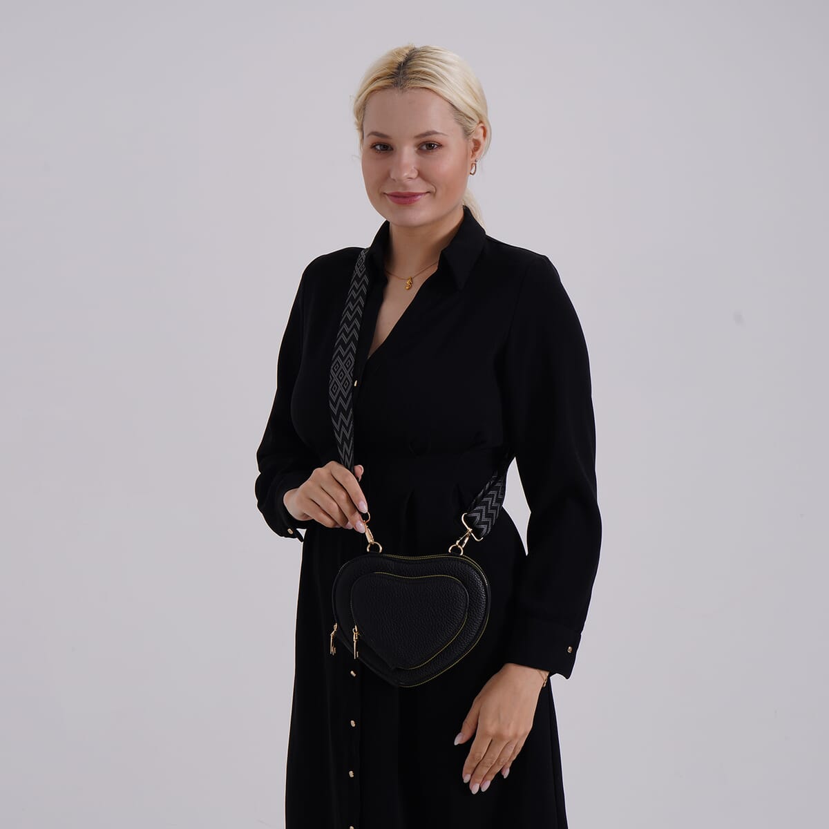 Black Heart Shape Faux Leather Crossbody Bag with Adjustable Shoulder Strap image number 1