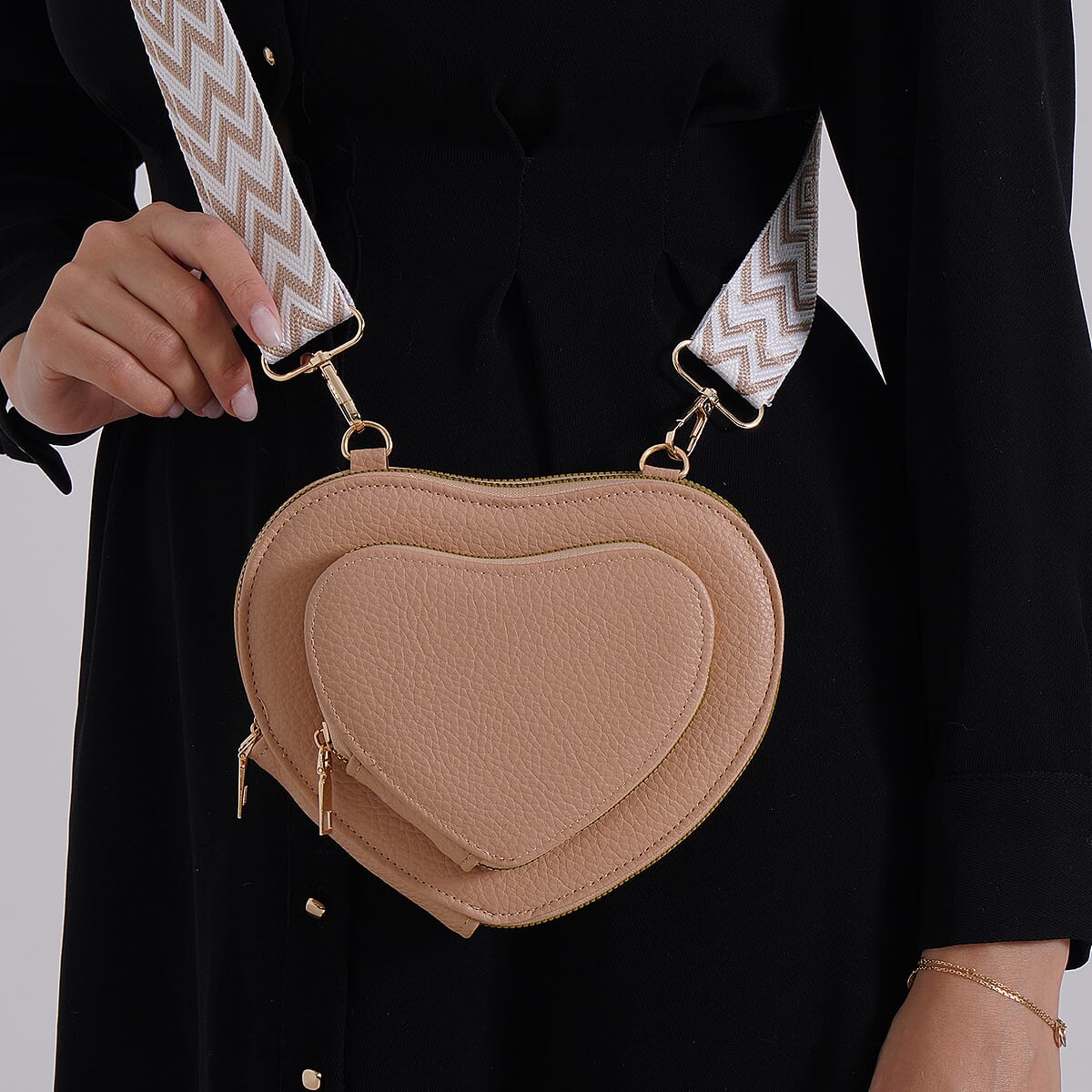Khaki Heart Shape Faux Leather Crossbody Bag with Adjustable Shoulder Strap image number 2