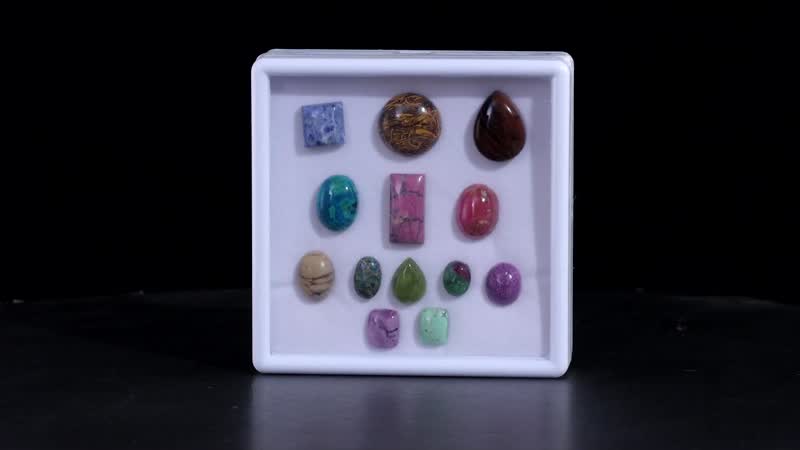 Multi Gemstone Assorted Box (Mix Mix mm) 100.00 ctw