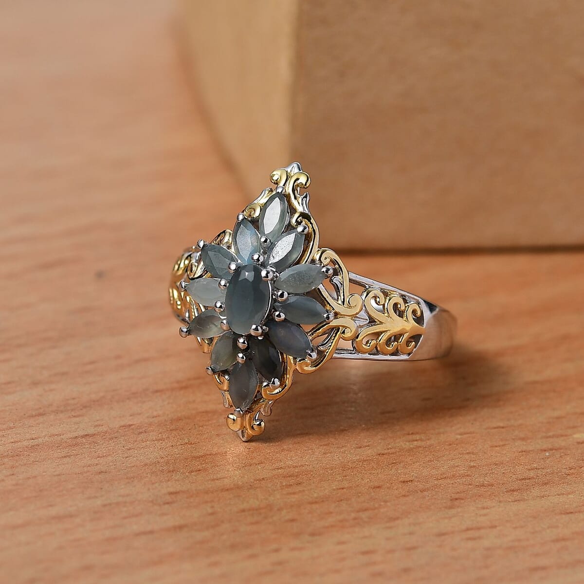 Narsipatnam Alexandrite 1.20 ctw Eternal Blossom Ring in 18K Vermeil YG and Rhodium Over Sterling Silver (Size 7.0) image number 1