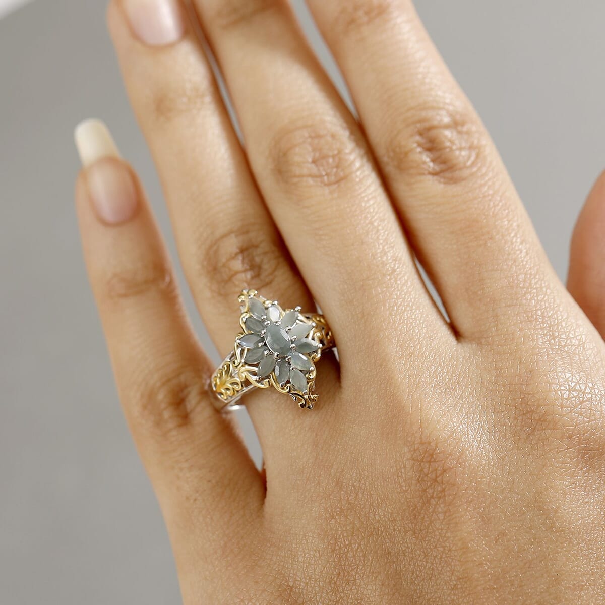 Narsipatnam Alexandrite 1.20 ctw Eternal Blossom Ring in 18K Vermeil YG and Rhodium Over Sterling Silver (Size 7.0) image number 2