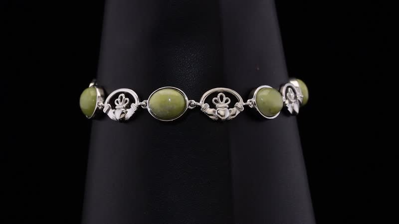 Karis Connemara Marble 13.10 ctw Claddagh Bracelet in Platinum Bond (7.25 In)