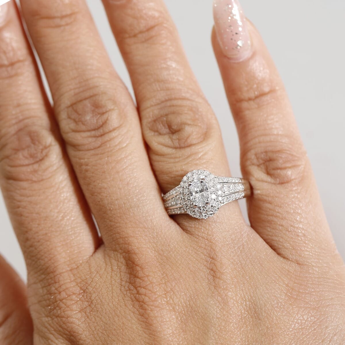 Luxuriant Lab Grown Diamond G VS 1.10 ctw Double Halo Ring in Rhodium Over Sterling Silver (Size 9.0) image number 2