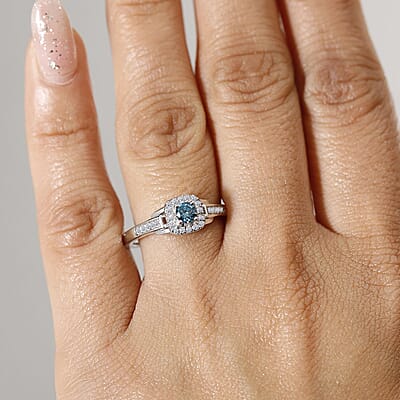 Luxuriant Lab Grown Blue and White Diamond VS-SI 0.35 ctw Promise Ring in Rhodium Over Sterling Silver (Size 10.0)