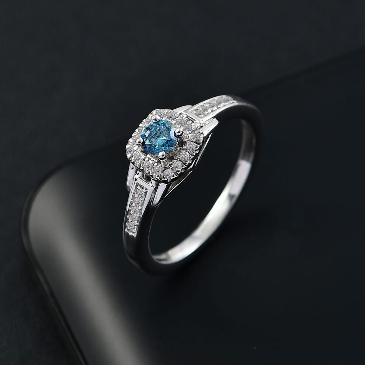 Luxuriant Lab Grown Blue and White Diamond VS-SI 0.35 ctw Promise Ring in Rhodium Over Sterling Silver (Size 9.0) image number 1