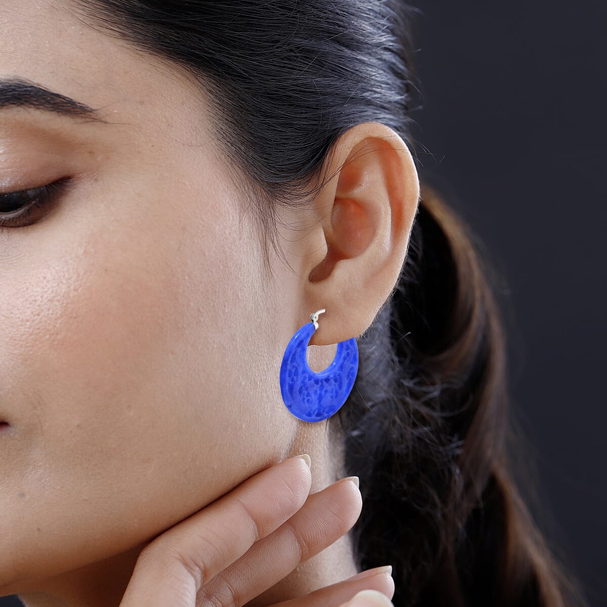 Blue Jade (D) 45.00 ctw Carved Crescent Earrings in Rhodium Over Sterling Silver image number 2