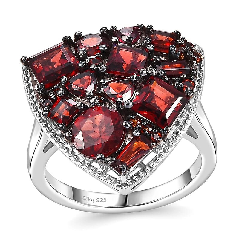 D'Joy Mozambique Garnet 4.60 ctw Trillion Shape Ring in Rhodium Over Sterling Silver (Size 10.0)