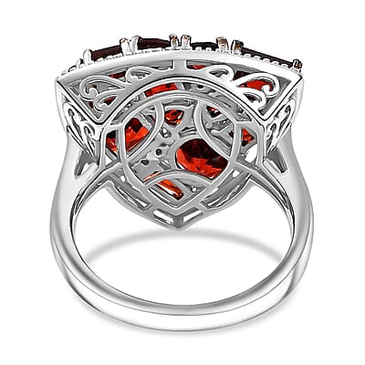 D'Joy Mozambique Garnet 4.60 ctw Trillion Shape Ring in Rhodium Over Sterling Silver (Size 10.0)