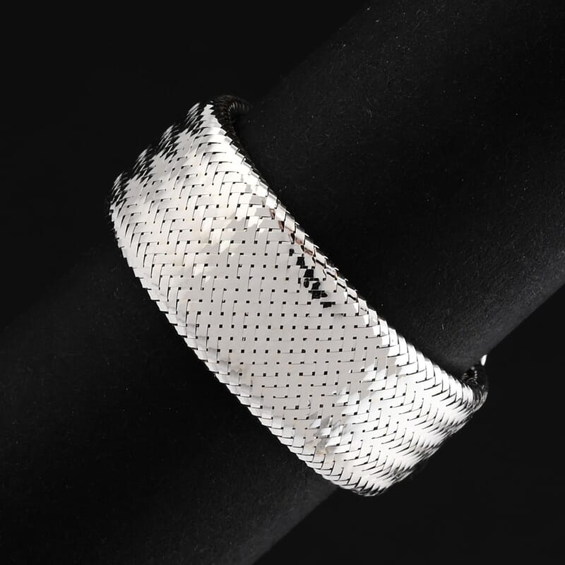 Italian 8mm Mesh Stretch Ring in 10K White Gold (0.88 Grams)