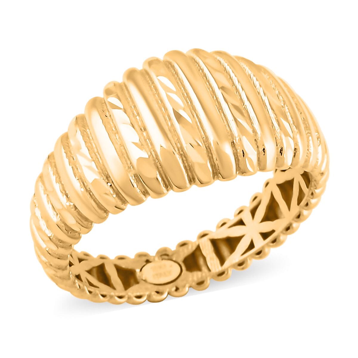 Italian Wave Ring in 10K Yellow Gold (Size 8.0) 2.50 Grams image number 0