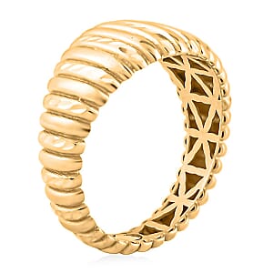 Italian Wave Ring in 10K Yellow Gold (Size 8.0) 2.50 Grams