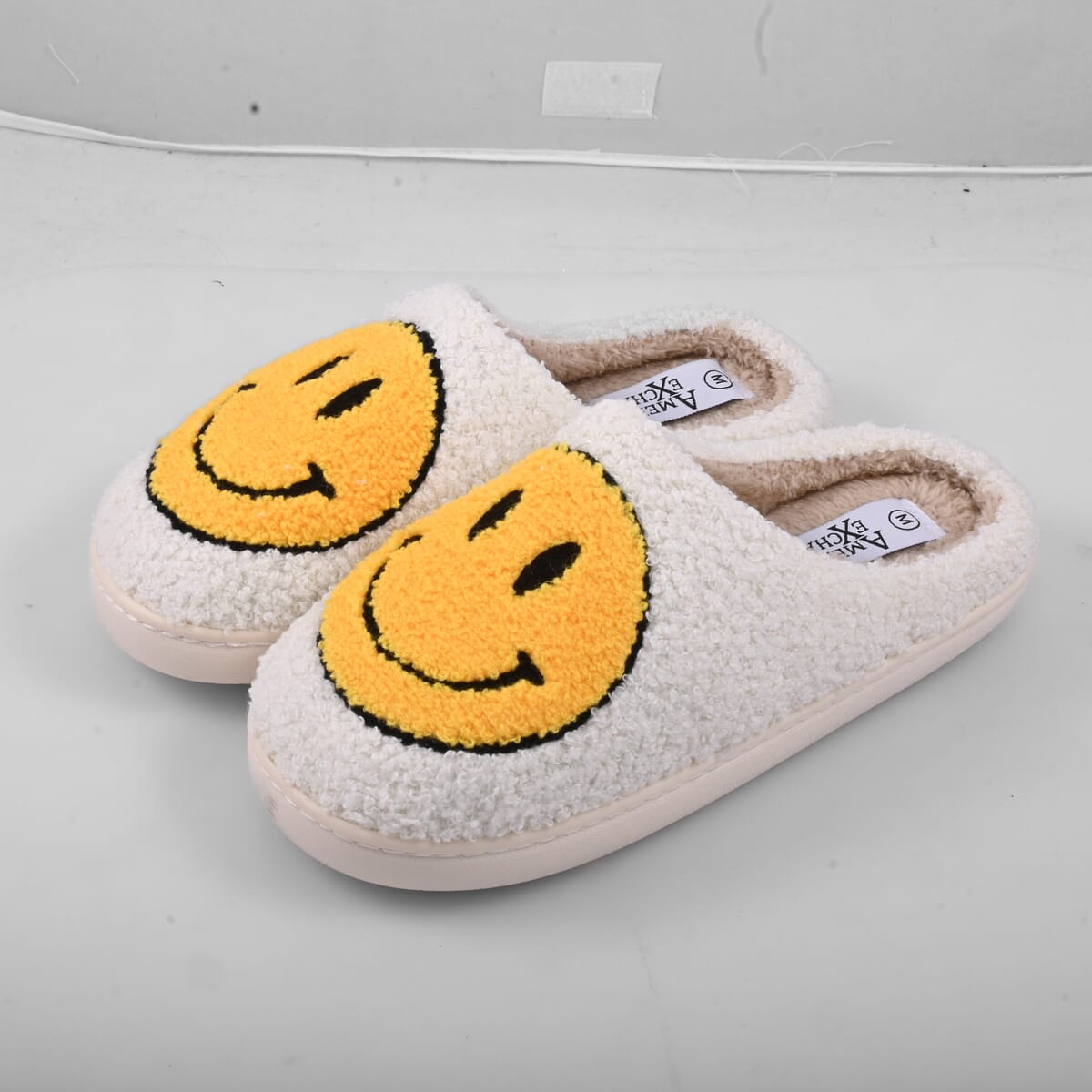American Exchange Women's White Smiley Face Memory Foam Slippers - Small  image number 1