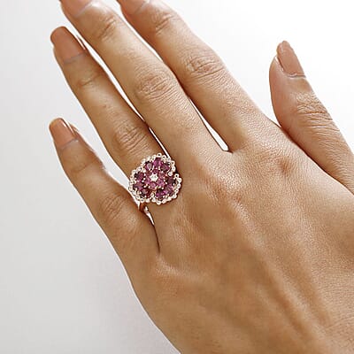 D'Joy AAA Radiant Ember Garnet and White Zircon 3.15 ctw Peacock Feather Ring in 18K Vermeil Rose Gold Over Sterling Silver (Size 10.0)