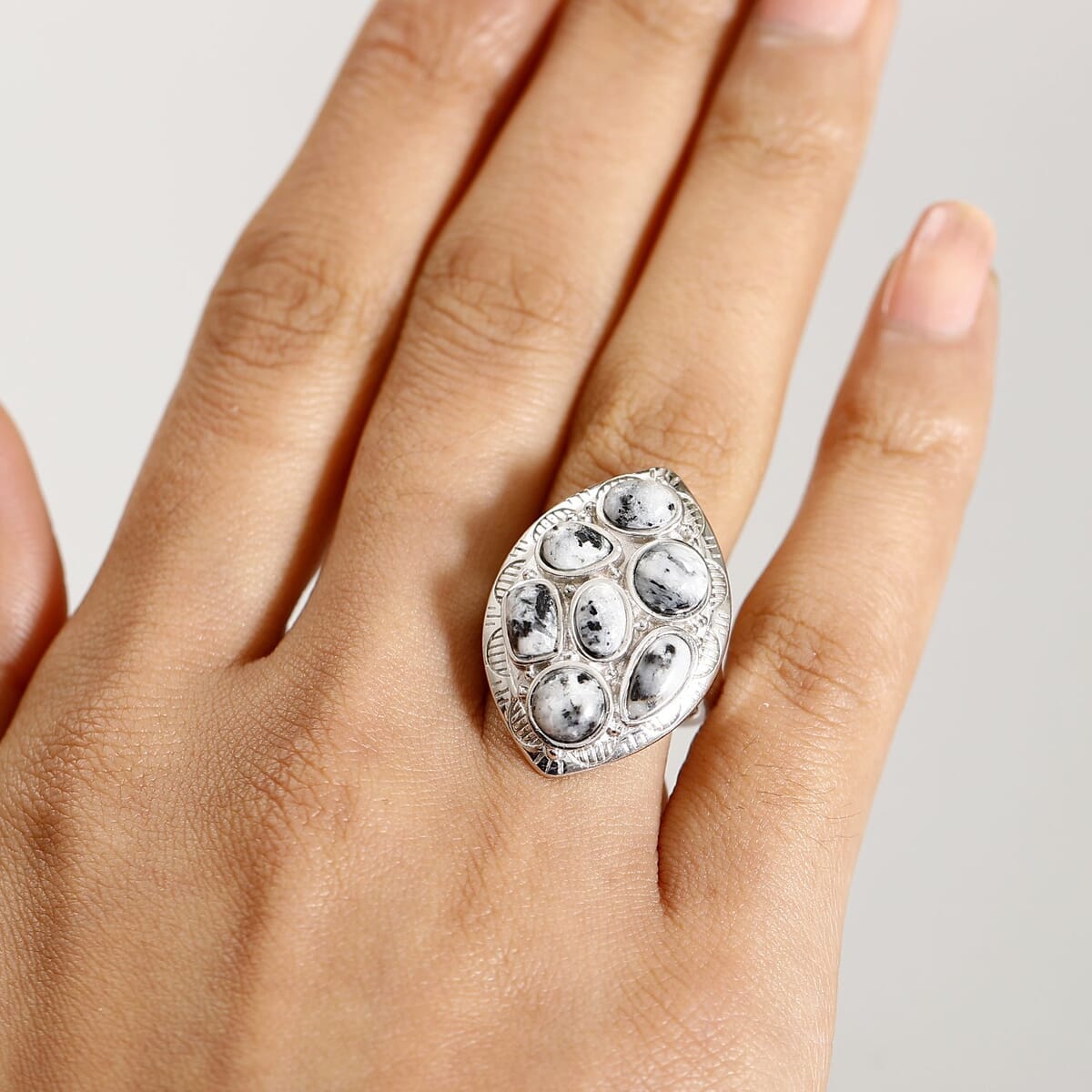 Karis White Buffalo 4.70 ctw Southwest Ring in Platimum Bond (Size 10.0) image number 2