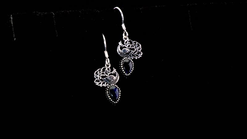 D'Joy Indian Artisan Crafted Malagasy Labradorite 3.40 ctw Regal Splendor Earrings in Sterling Silver