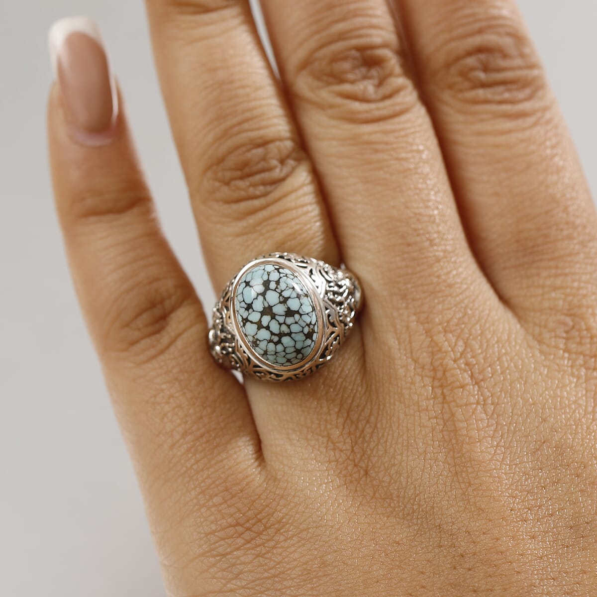 Indian Artisan Crafted Premium Blue Moon Turquoise 6.20 ctw Royal Hunt Ring in Sterling Silver (Size 9.0) image number 2