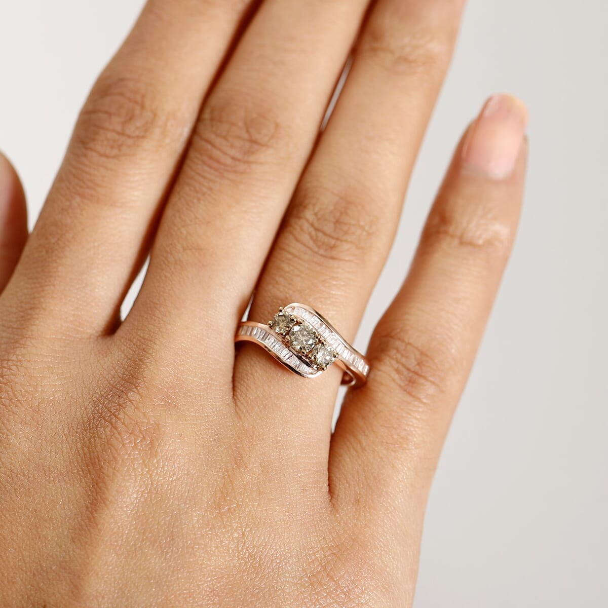 Natural Champagne and White Diamond 1.00 ctw Bypass Ring in 18K Vermeil Rose Gold Sterling Silver (Size 9.0) image number 2