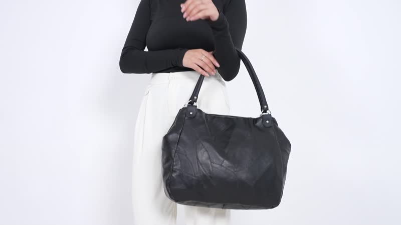 Black Sheep Leather Tote Bag (17.3"x12.6"x4.3")