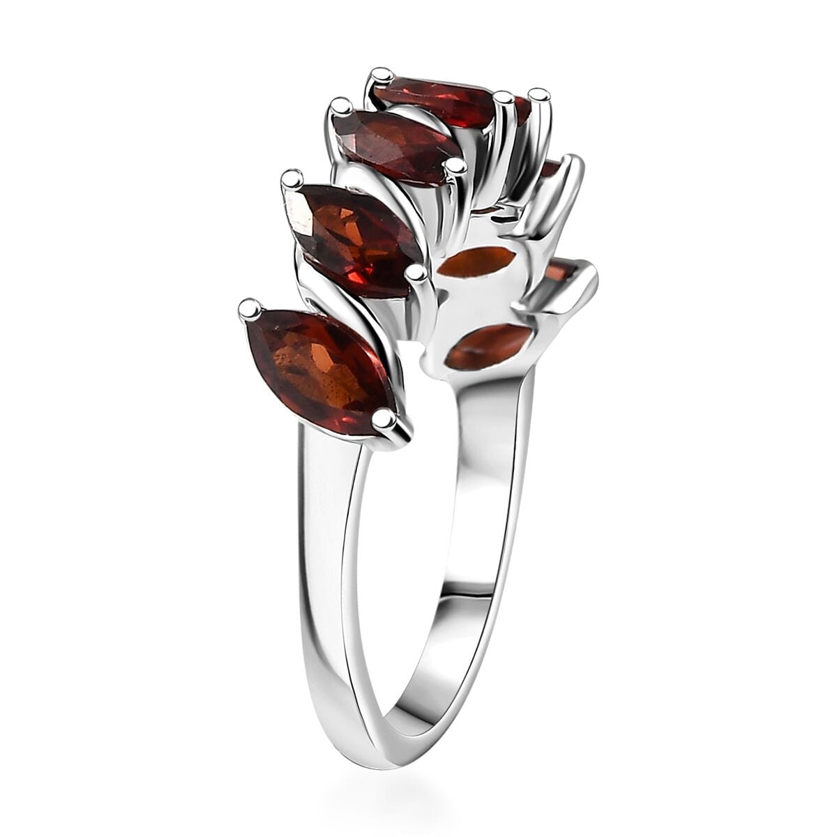 Mozambique Garnet 2.20 ctw Fancy Ring in Rhodium Over Sterling Silver (Size 7.0) image number 3