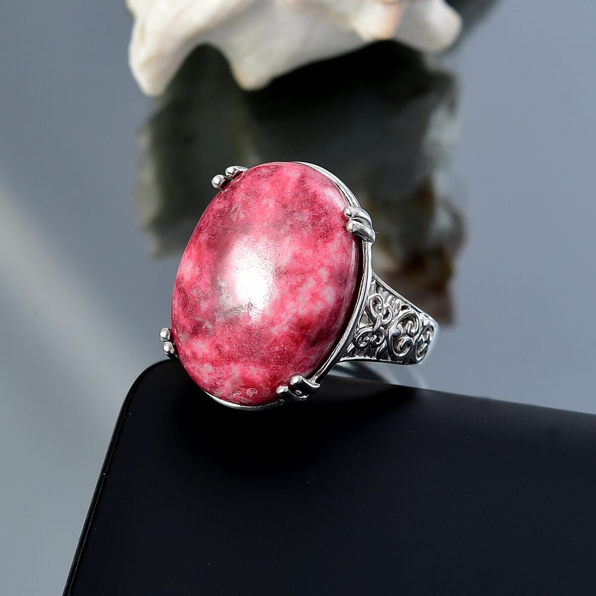 Norwegian Thulite 24.85 ctw Solitaire Ring in Platinum Over Copper with Magnet (Size 10.0)  image number 1