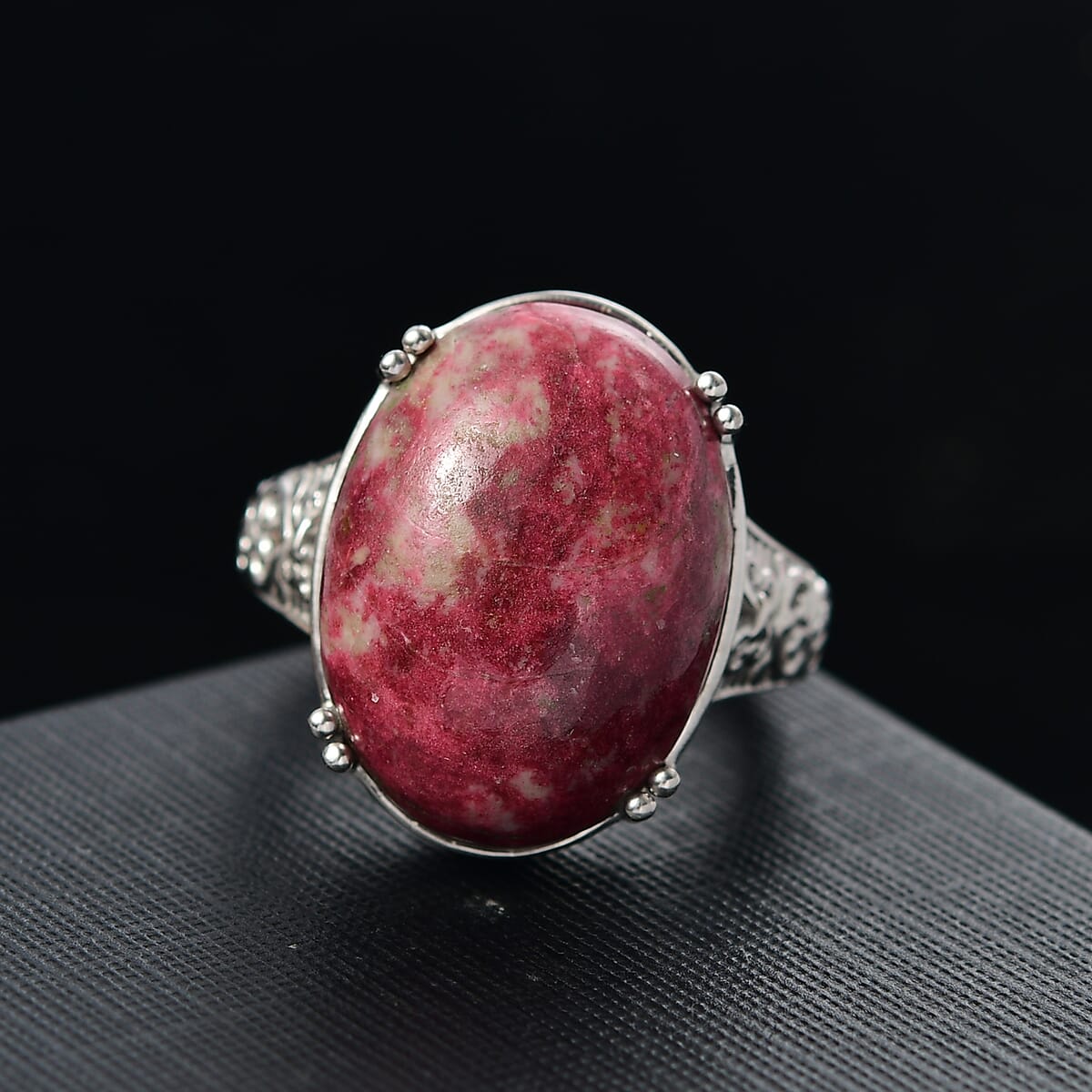Norwegian Thulite Solitaire Ring in Platinum Over Copper with Magnet (Size 9.0) 24.85 ctw image number 1