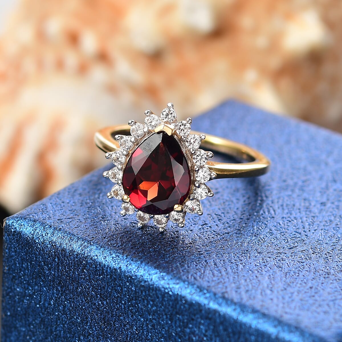 Mozambique Garnet and White Zircon 3.10 ctw Ring in 18K Vermeil Yellow Gold Over Sterling Silver (Size 10.0) image number 1