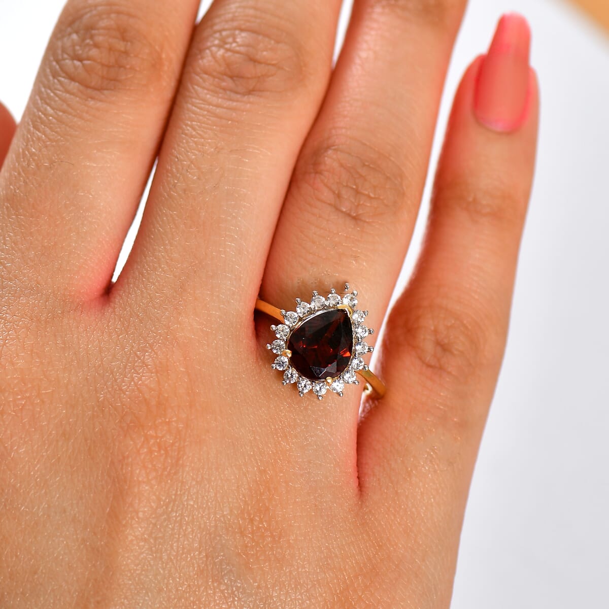 Mozambique Garnet and White Zircon 3.10 ctw Ring in 18K Vermeil Yellow Gold Over Sterling Silver (Size 10.0) image number 2