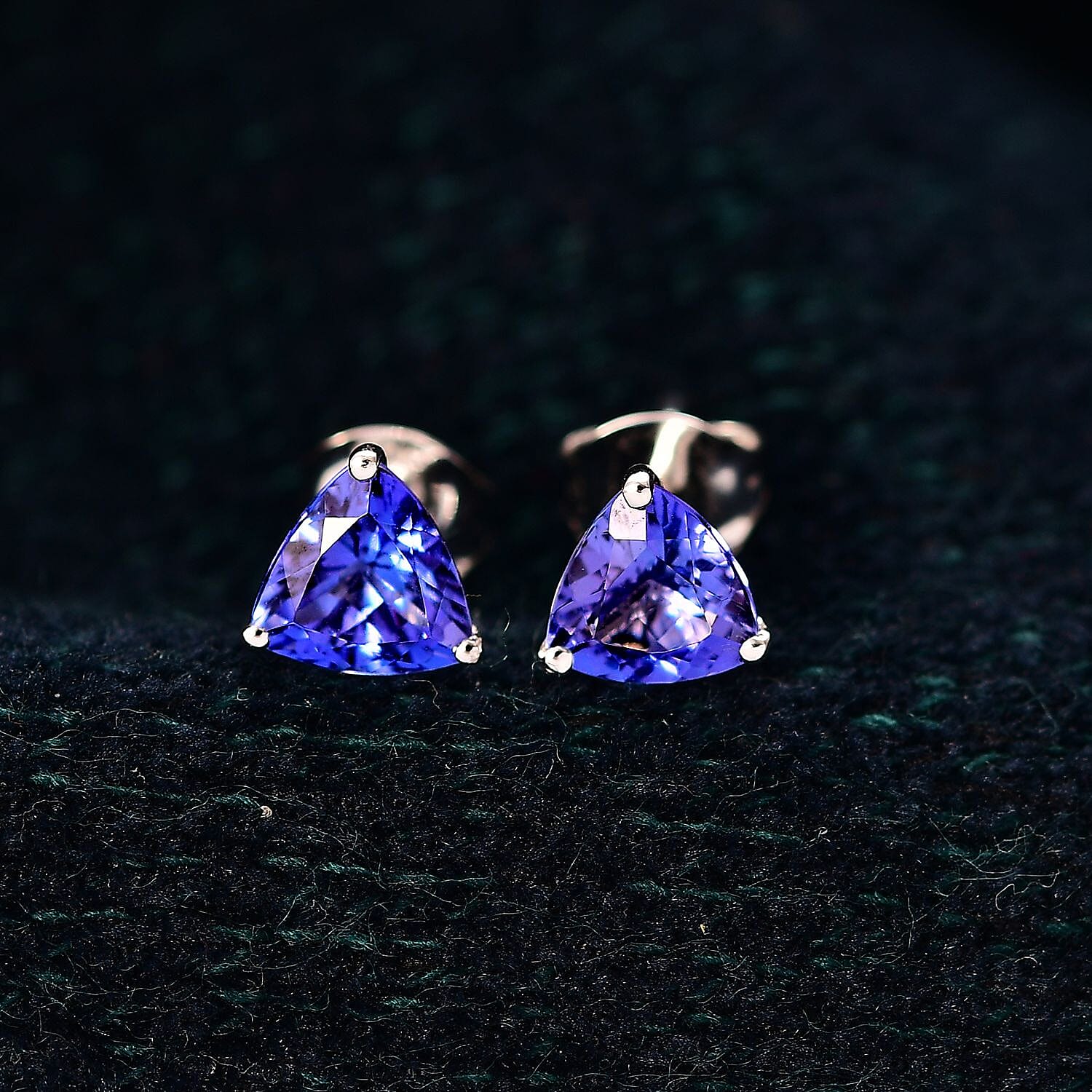 Luxoro Premium Tanzanite 2.16ctw Solitaire Stud Earrings in 10K White Gold