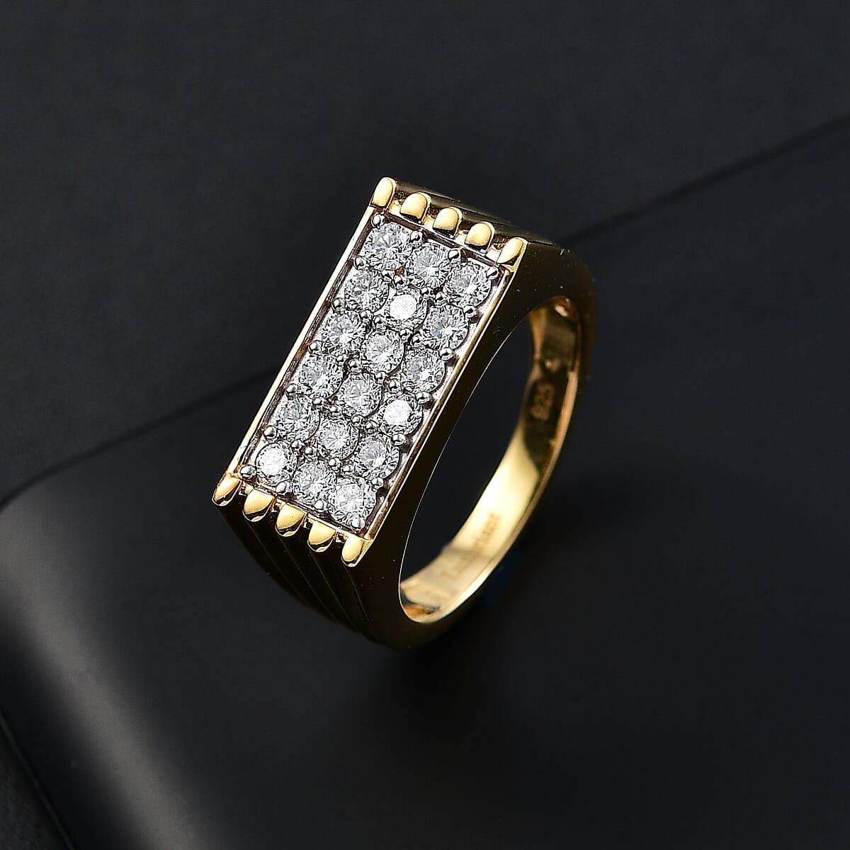 Luxuriant Lab Grown Diamond (G-H, SI) Men's Ring in 18K Vermeil YG Over Sterling Silver (Size 10.0) 1.00 ctw image number 1