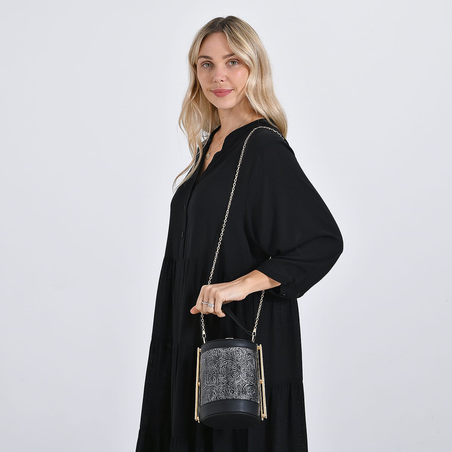 Black - Product card gallery slide 3 (10177858175289)