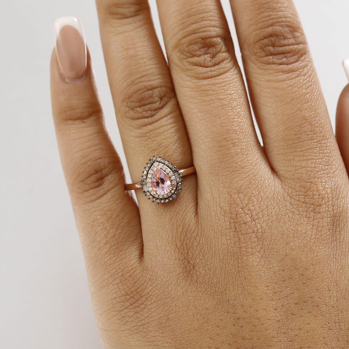 Premium Marropino Morganite, Natural Champagne and White Diamond 0.85 ctw Double Halo Ring in 18K Vermeil Rose Gold Over Sterling Silver (Size 9.0) image number 2