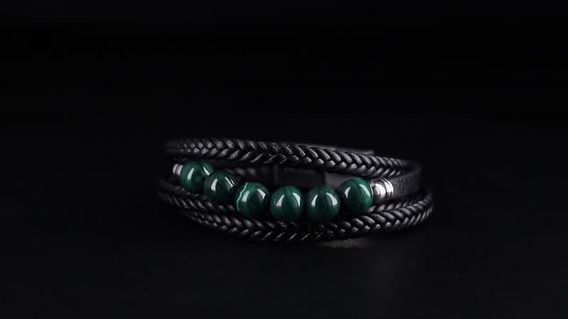 African Malachite Leather Cord Bracelet in Stainless Steel (7.50 In) 60.00 ctw