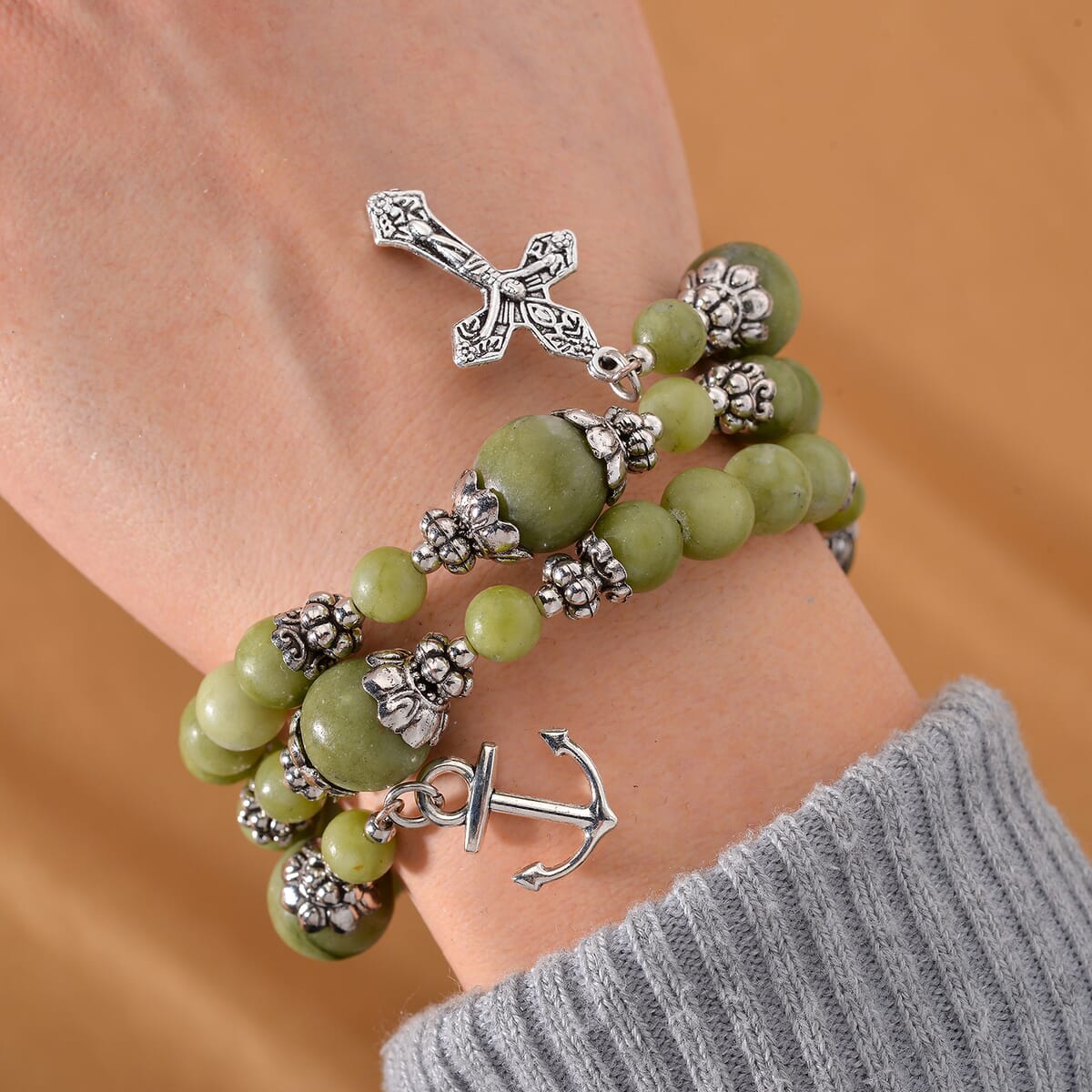 Connemara Marble Beaded Stretch 250.00 ctw Bracelet with Charm in Silvertone  image number 1