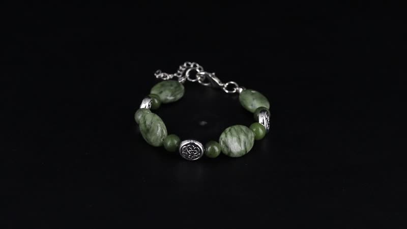 Connemara Marble 56.00 ctw Bracelet in Silvertone (6.50-8.50In)
