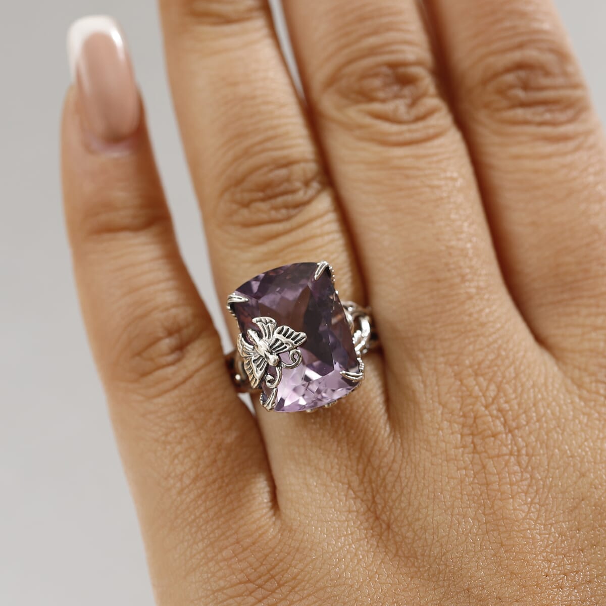 Indian Artisan Crafted Rose De France Amethyst 14.80 ctw Twilight Wings Ring in Sterling Silver (Size 8.0) image number 2