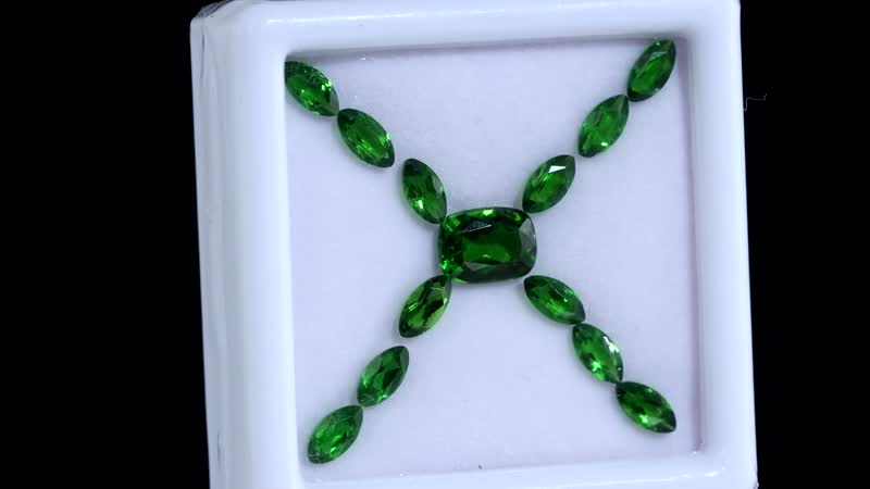 Chrome Diopside Assorted Box (Mix Mix mm) 3.60 ctw