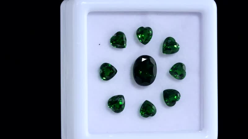 Chrome Diopside Assorted Box (Mix Mix mm) 5.63 ctw