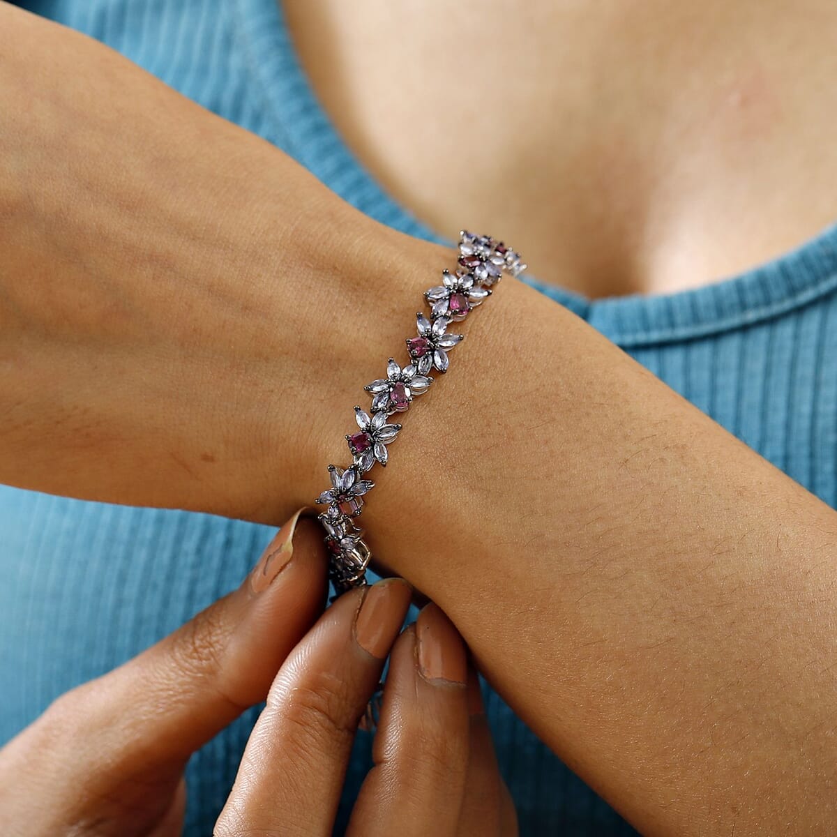 AAA Radiant Ember Garnet and Tanzanite 13.25 ctw Floral Link Bracelet in Rhodium Over Sterling Silver (8.00 In) image number 2