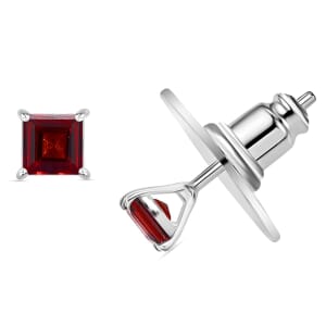 Mozambique Garnet 0.90 ctw Solitaire Stud Earring in Platinum Over Sterling Silver