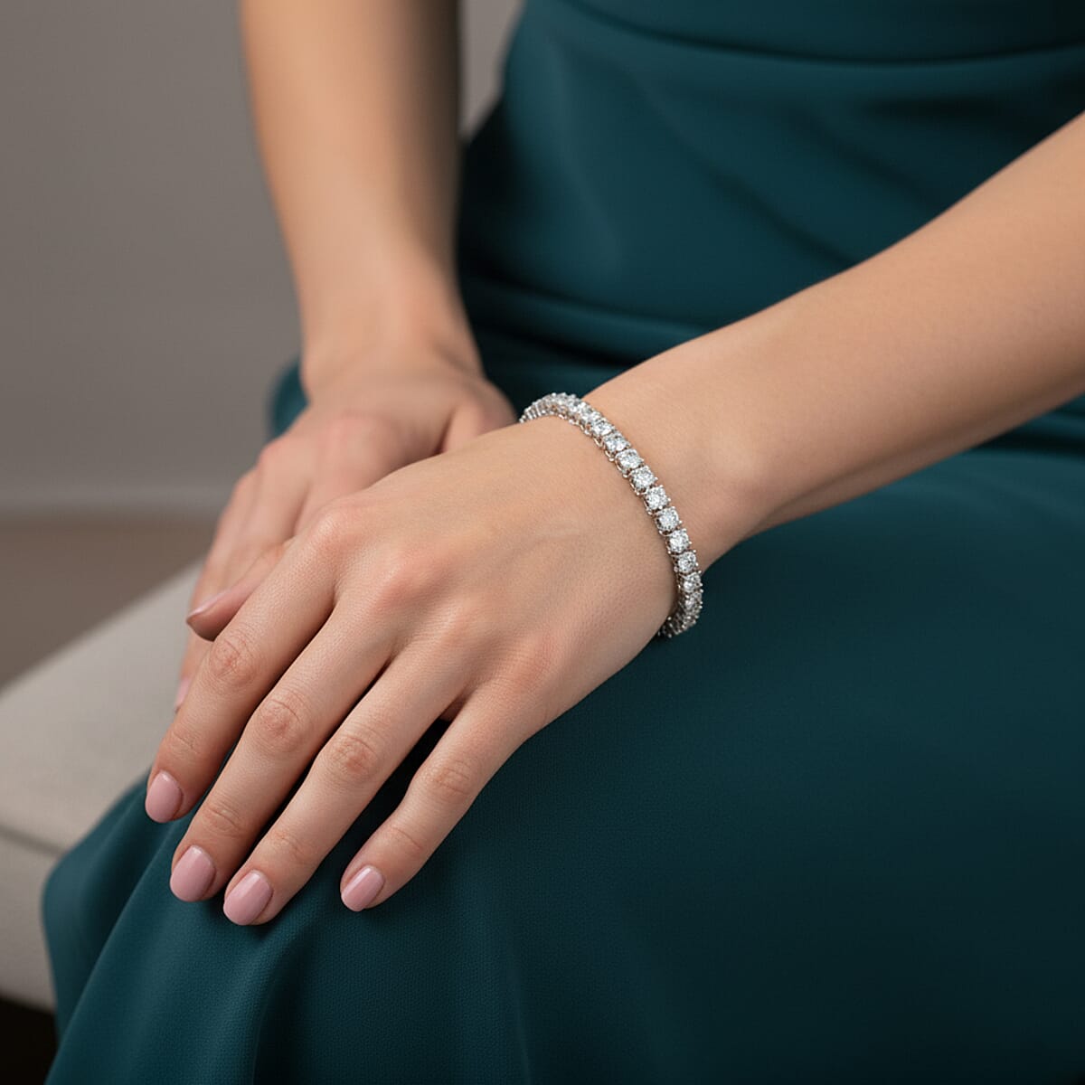 Doorbuster Modani Diamond 6.83 ctw Bracelet in 950 Platinum and 18K White Gold (7.00 In) image number 2