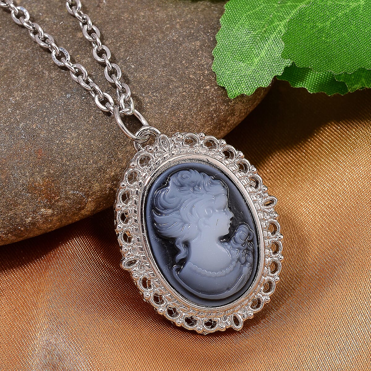 Strada Cameo Japanese Movement Pocket Watch in Silvertone with Stainless Steel Chain (36 Inches) 3.80 ctw image number 1